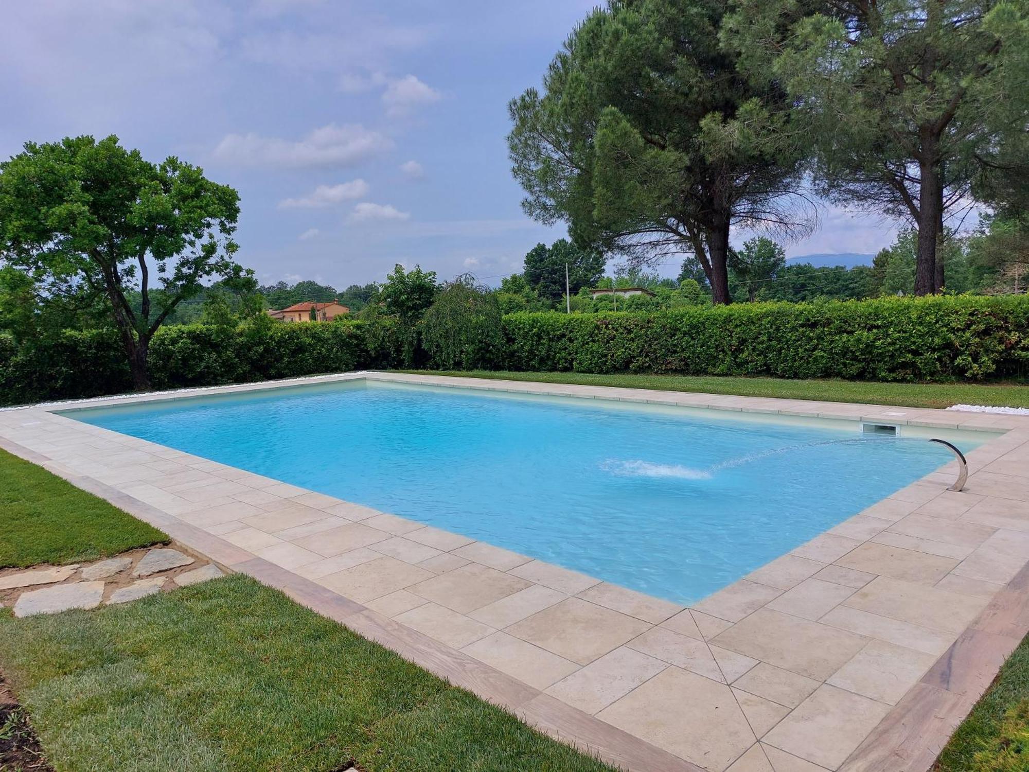 Отель La Casa Di Agata Deluxe Фучеккьо Экстерьер фото
